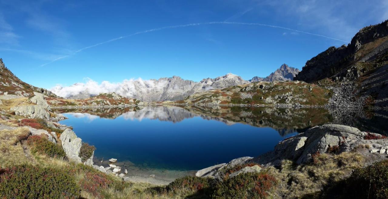 Отель La Grange De Brudour Aspres-les-Corps Экстерьер фото